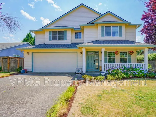 911 NW 148th St, Vancouver, WA 98685