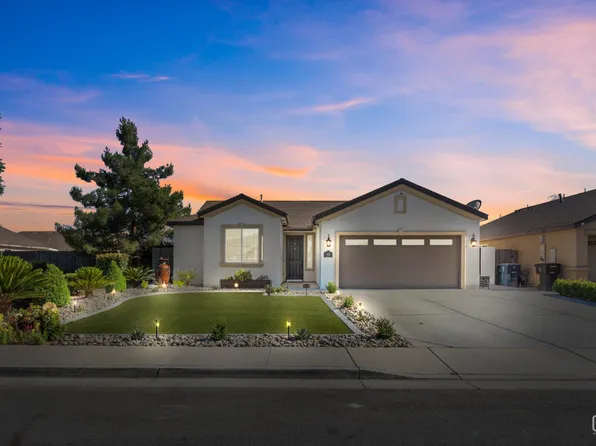8905 Cadbury Dr, Bakersfield, CA 93311