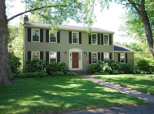 9 Hickory Hill Ln, Framingham, MA 01702