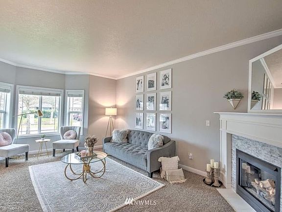 2nd image of 7115 33rd Way NE