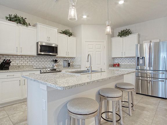 3rd image of 12449 SW Arabella Drive