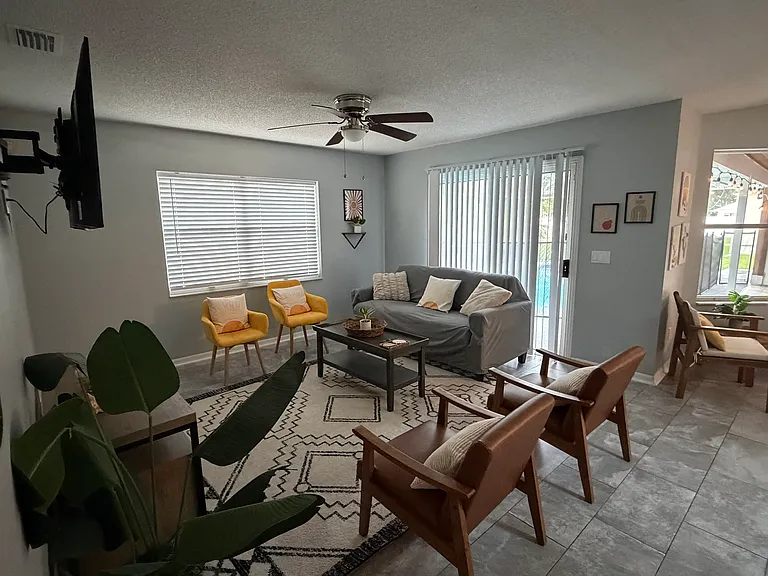 127 Burroughs Dr — Photo 29