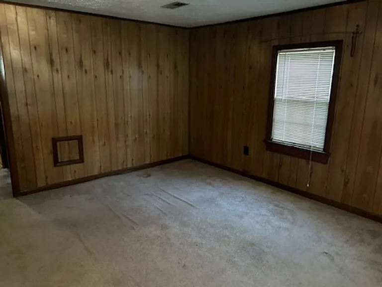 130 Grantham St — Photo 8