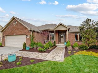 481 Maple Springs Dr, Dayton, OH 45458