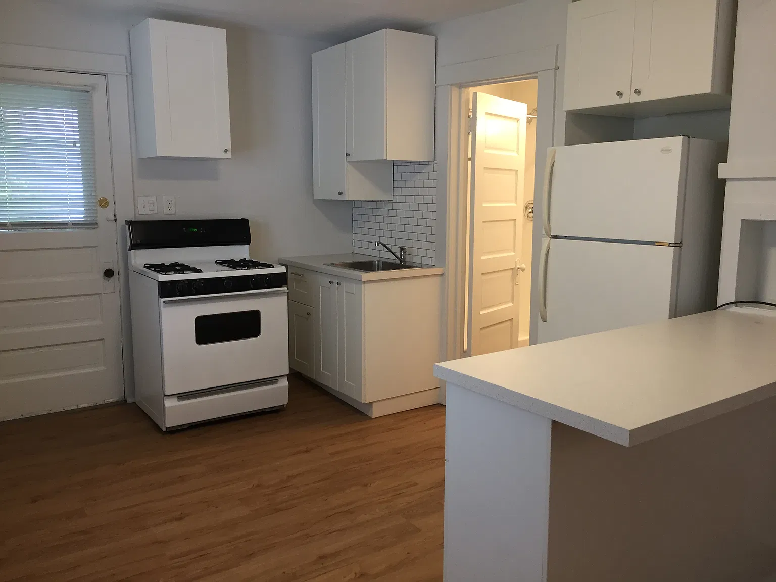 1 bed, $1,275 — Photo 3