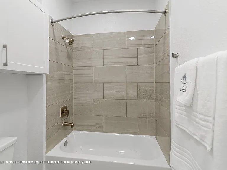 28325-128 Birnham Woods Dr — Photo 24