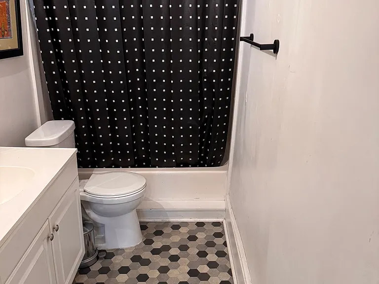 185 Flora Ave NE — Photo 8
