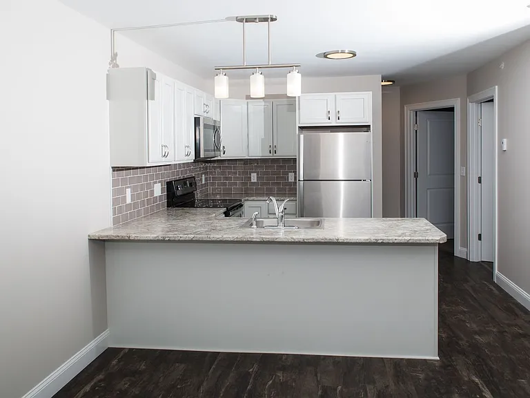 70A Premier Dr — Photo 5