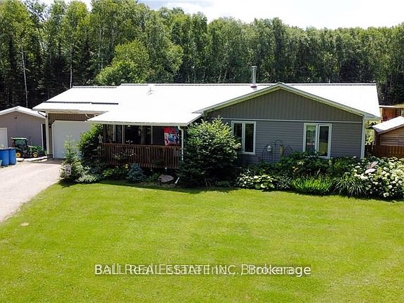 2nd image of 123 Kuno Rd