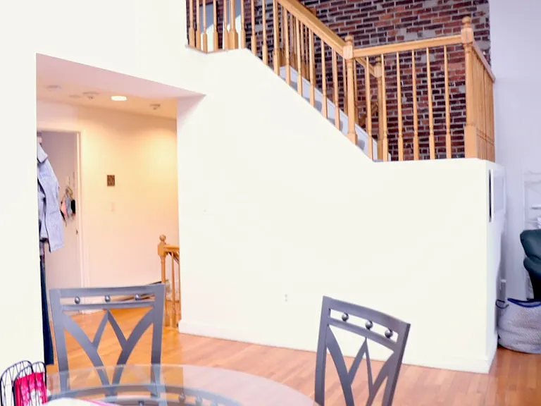 1750 Washington St #11 — Photo 5