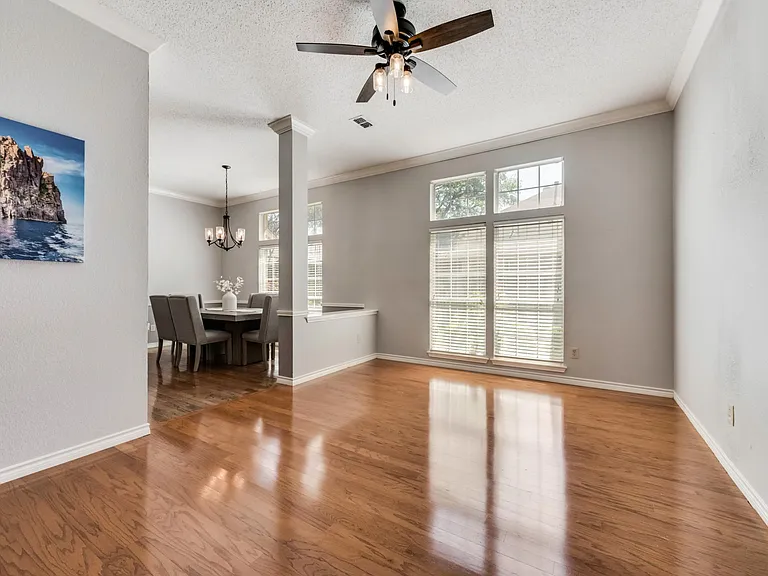 7404 Catlow Ct — Photo 10