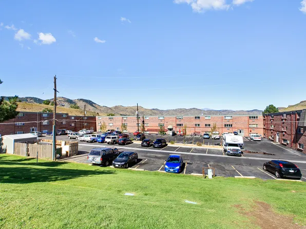 Golden Arms Apartments