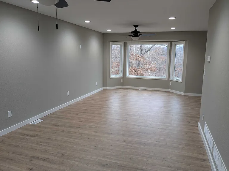 39 Red Oak Village Ct — Photo 4