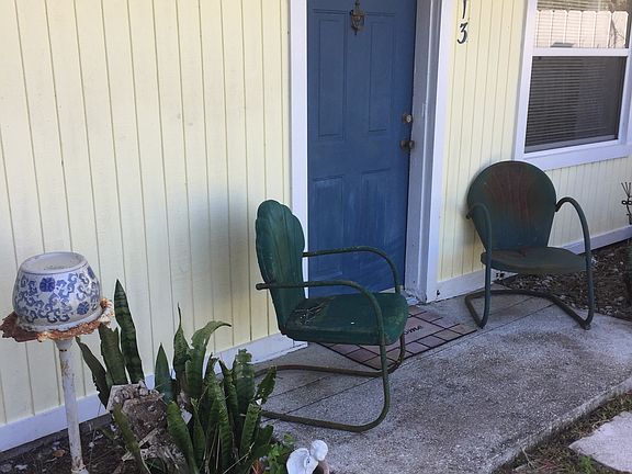 3rd image of 613 77th St E