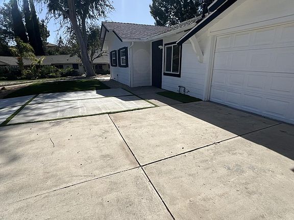 5th image of 430 Glenwood Pl