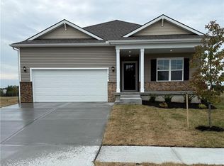 710 Solstice Cir, Belton, MO 64012
