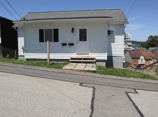 653 High St #2, California, PA 15419