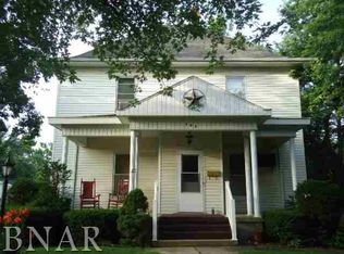 105 E 6th St, Gridley, IL 61744