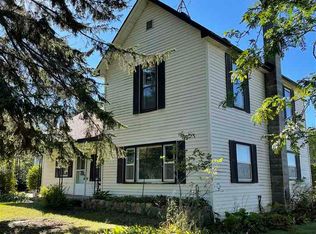 3105 Barnard Rd, Charlevoix, MI 49720