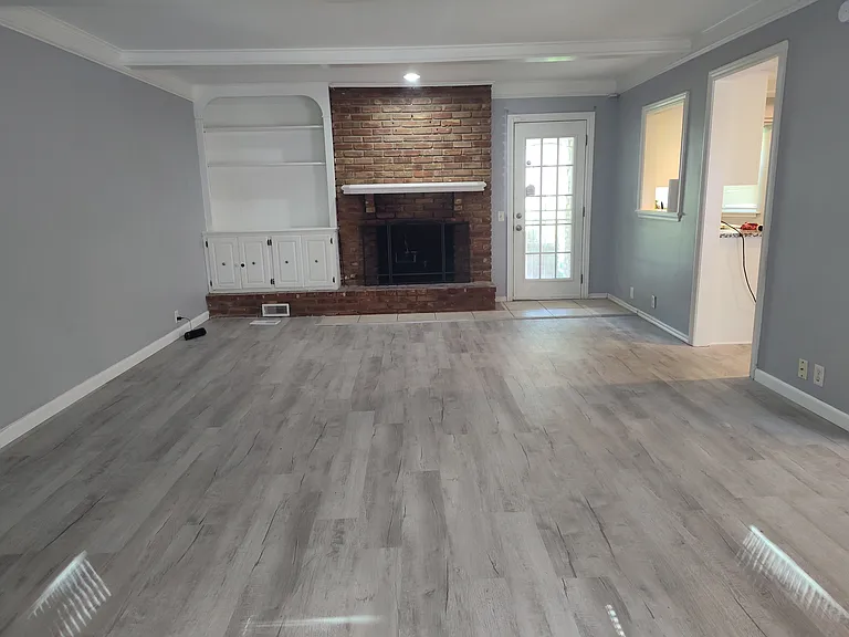 7817 S College Ave — Photo 4