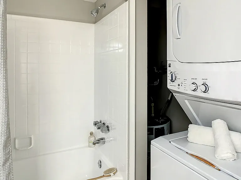 Experience ultimate convenience with our in-unit washer and dryer!