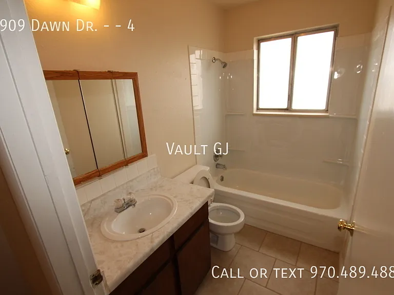 2909 Dawn Dr #4 — Photo 7