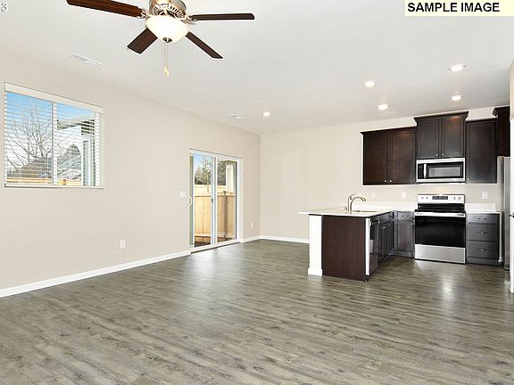 3rd image of 7101 NE 156th Pl