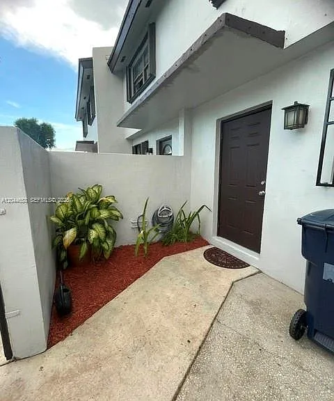 8020 SW 152nd Ave #306 — Photo 3