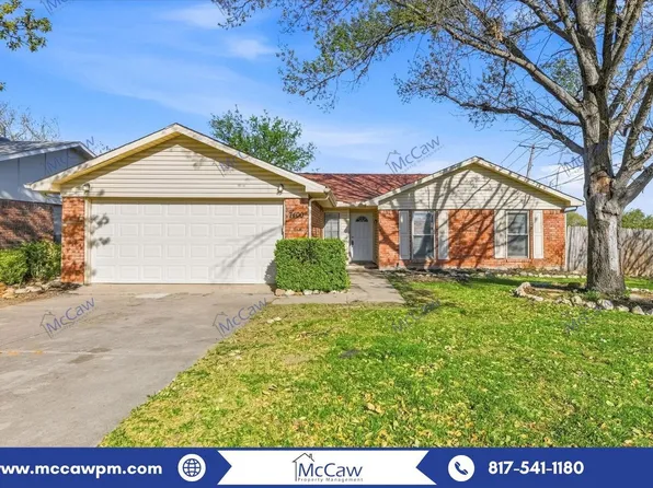 7400 Butternut Ct, Fort Worth, TX 76137