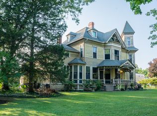 321 E Washington St, Marengo, IL 60152