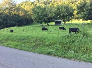 255 Leath Chapel Rd, Bethpage, TN 37022