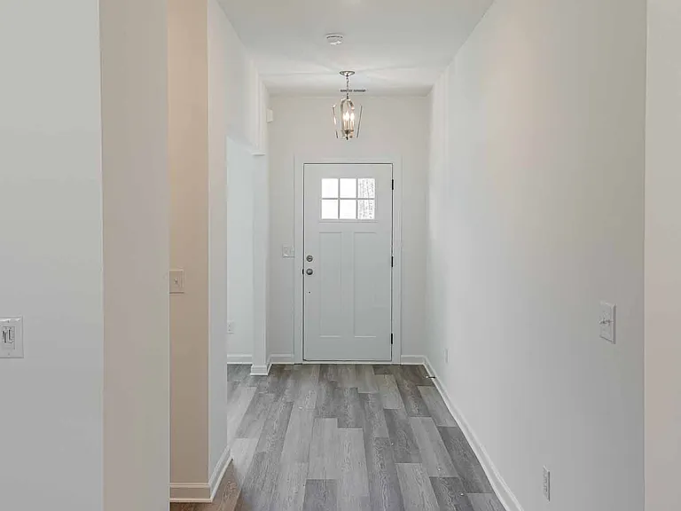 3318 Pepperpike Ct — Photo 30