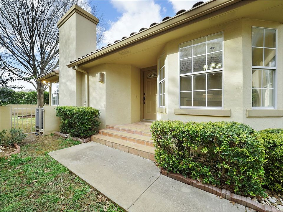 1st image of 30109 Briarcrest Dr