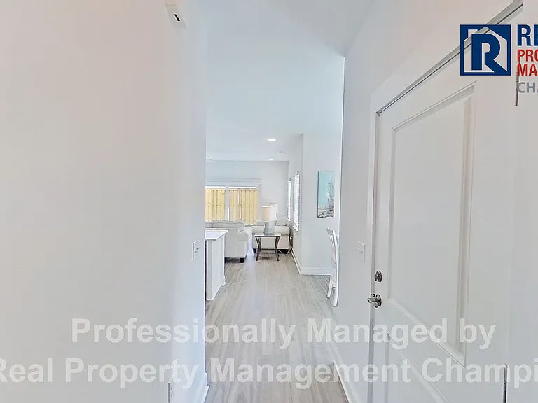 The Pinnacle Townhomes — Photo 41