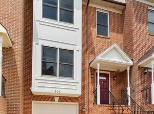 905 Shaw Ct, Fredericksburg, VA 22405