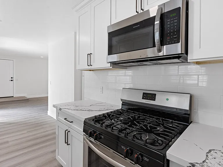 Seaview Terrace Apartment Homes — Photo 12