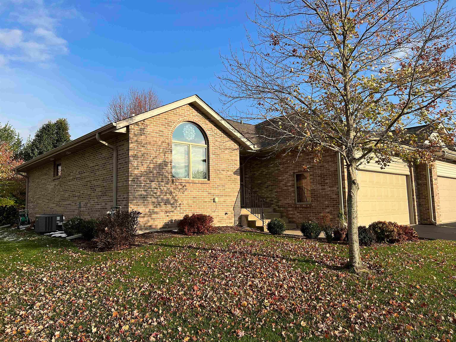 12063 Summit Ct, Rockton, IL 61072 Zillow