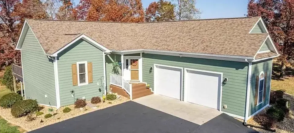 1066 Joffrey Dr