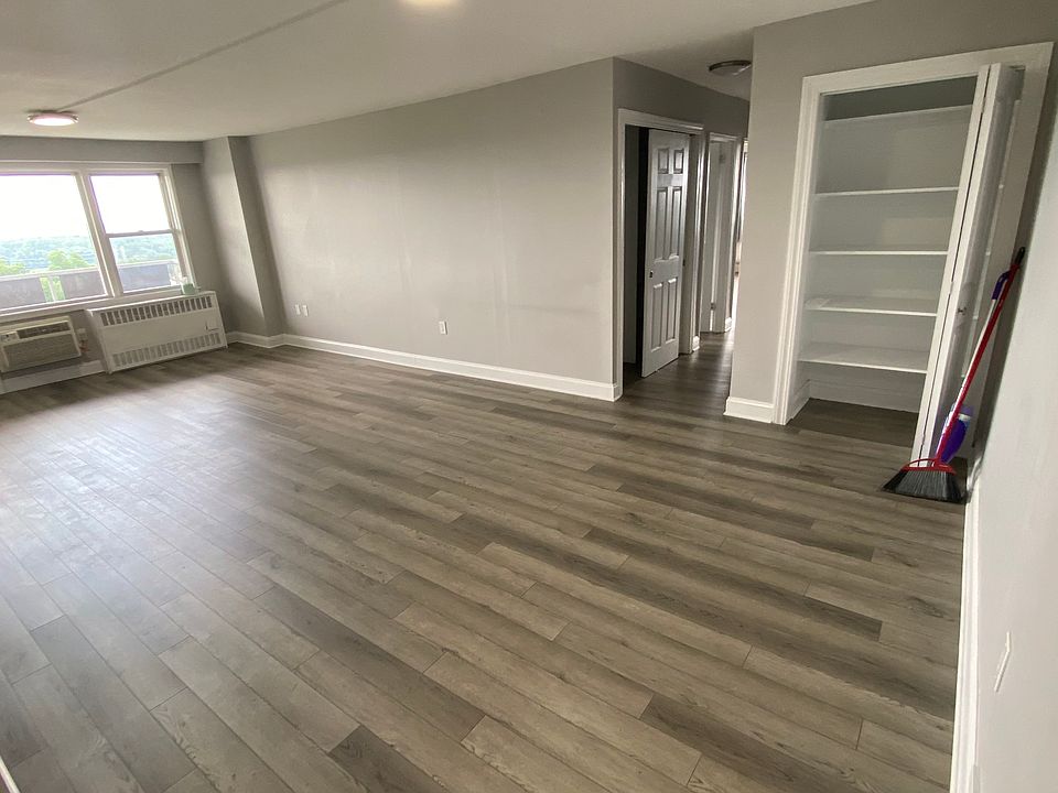 1st image of 1841 Central Park Ave #19