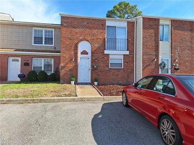 1038 Level Green Blvd, Virginia Beach, VA, 23464