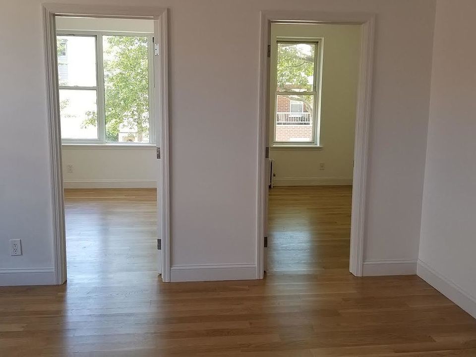 1st image of 3432 44th St APT 3R