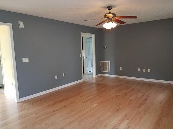 5th image of 160 John Lemley Ln