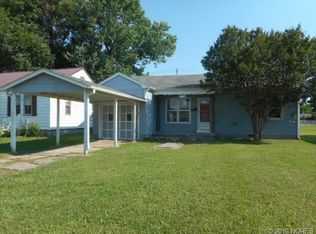 2114 Lampton St, Muskogee, OK 74403