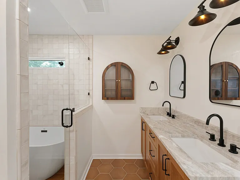 631 Spring Branch Rd — Photo 17