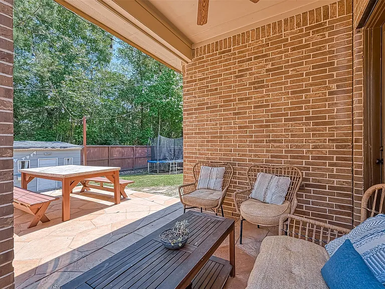210 Hearthshire Cir — Photo 44