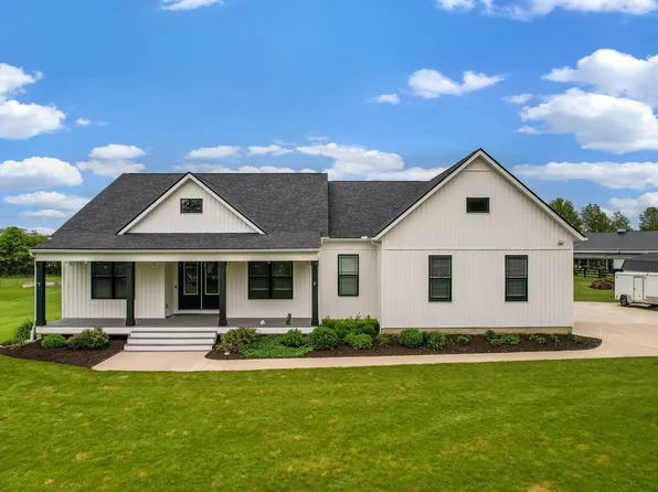 561 Brindle Rd, Ostrander, OH 43061