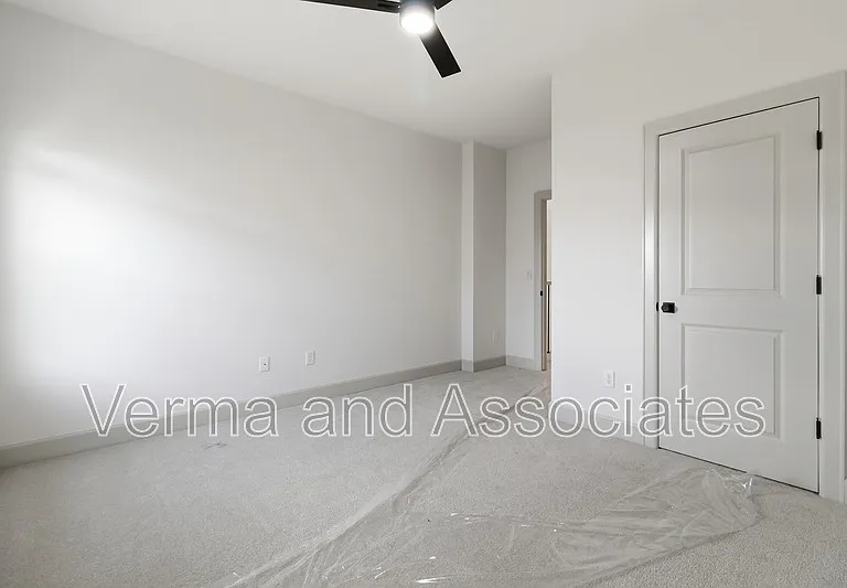 1240 Mammoth St — Photo 24