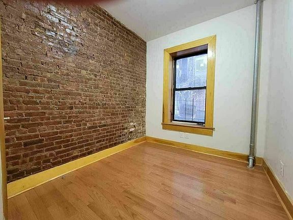 3rd image of 600 W 139th St #2A