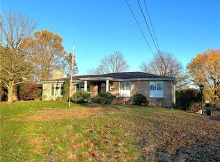 114 Kenneth Dr, Delmont, PA 15626