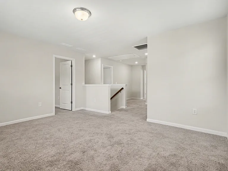 653 Rawls Dr — Photo 10